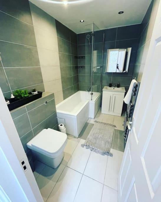 Apartament Luxury 2 Bed Flat In Inslington Londyn Zewnętrze zdjęcie