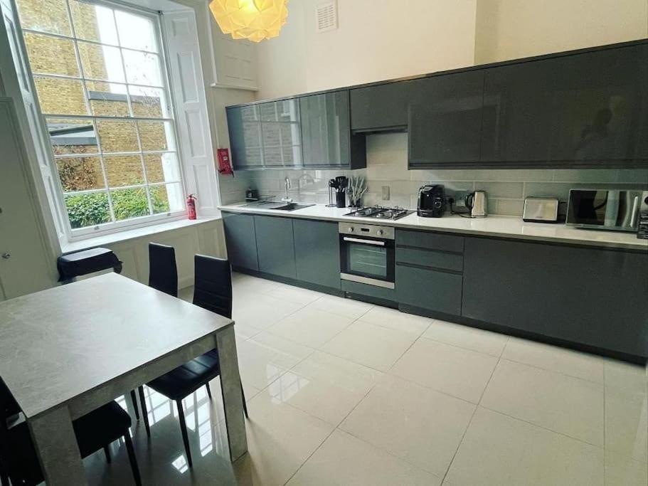 Apartament Luxury 2 Bed Flat In Inslington Londyn Zewnętrze zdjęcie